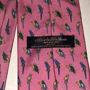 Brooks brothers Limited Ed. Parrot Tie